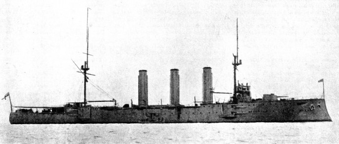 HMS Kent had a designed speed of 23 knots and was largely responsible for the destruction of the SMS Dresden in 1915