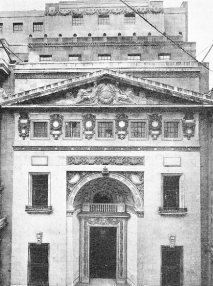 THE LEADENHALL STREET ENTRANCE of Lloyd’s