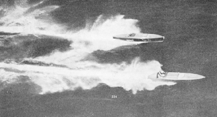 A remarkable photograph of two super-speed boats during the Gold Cup Regatta of 1935