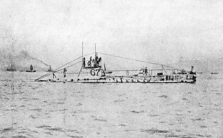 AN EARLY TYPE OF SUBMARINE