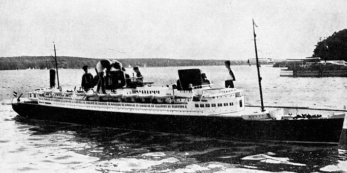 Working model of the German record breaker liner Bremen