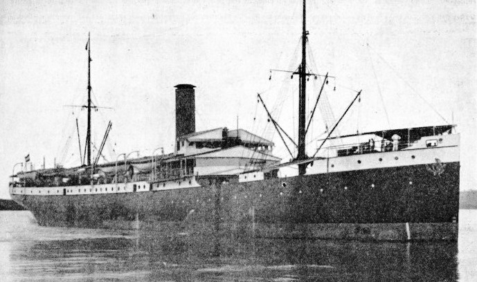 The single-screw vessel Le Maire