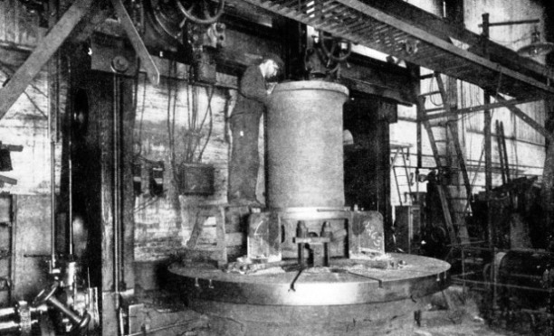 THE BORING MILL makes light work of marine engine cylinders
