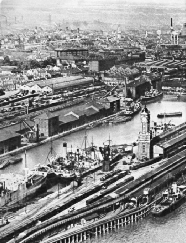 Hull docks