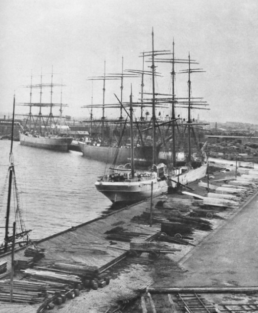 Loading wheat at Melbourne